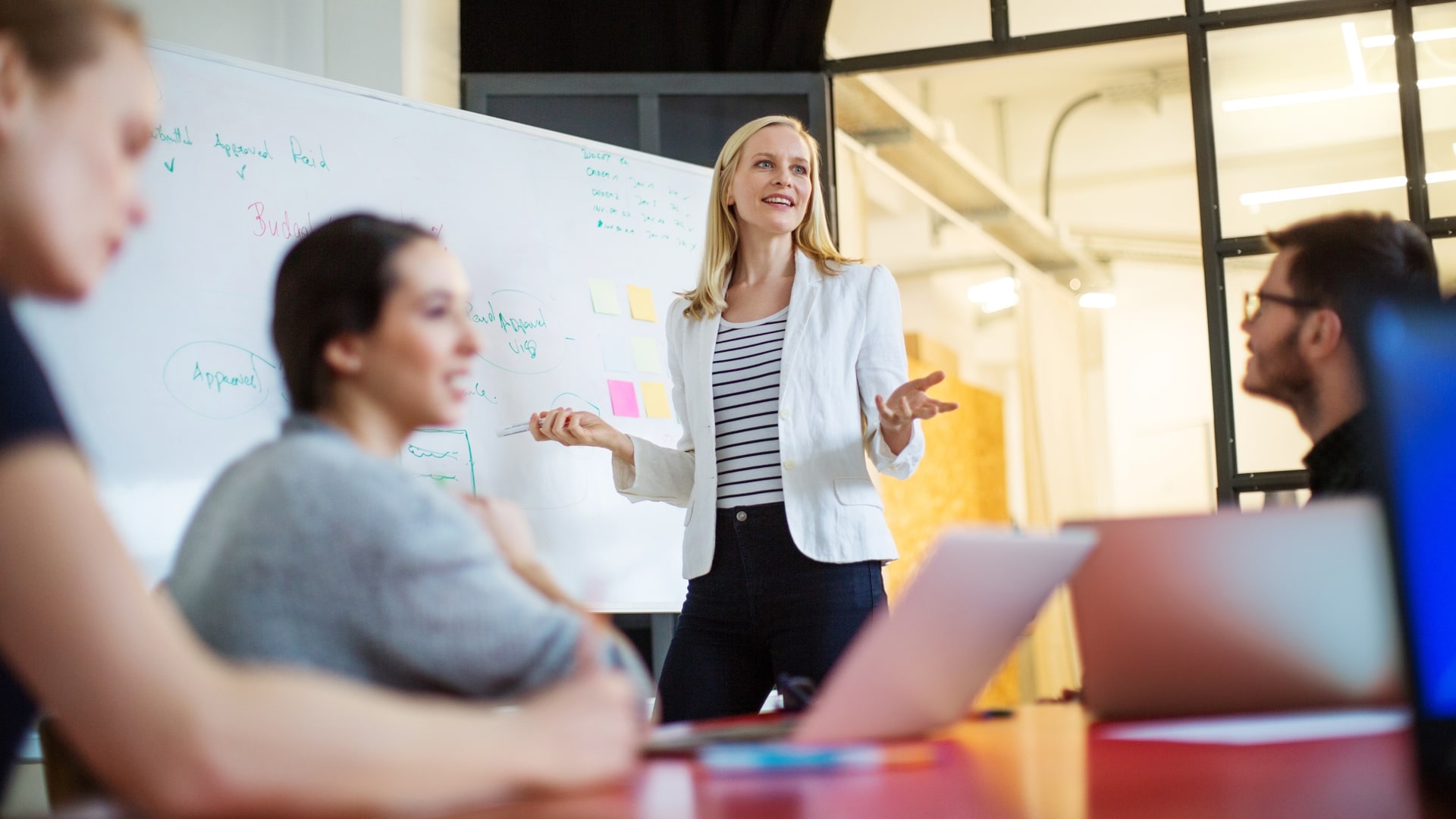 mitdenker personen im workshop