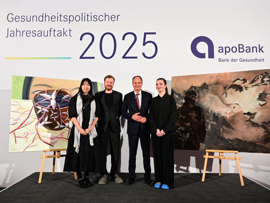 Vergabe von Stipendien an Kunststudierende