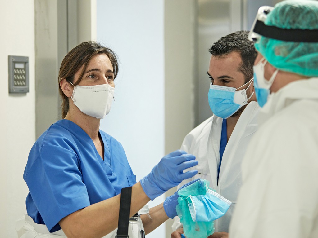 krankenhaeuser krisenmodus aerzte