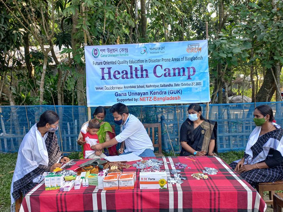 Health Camp der Anandalok Schule in Gaidbandha